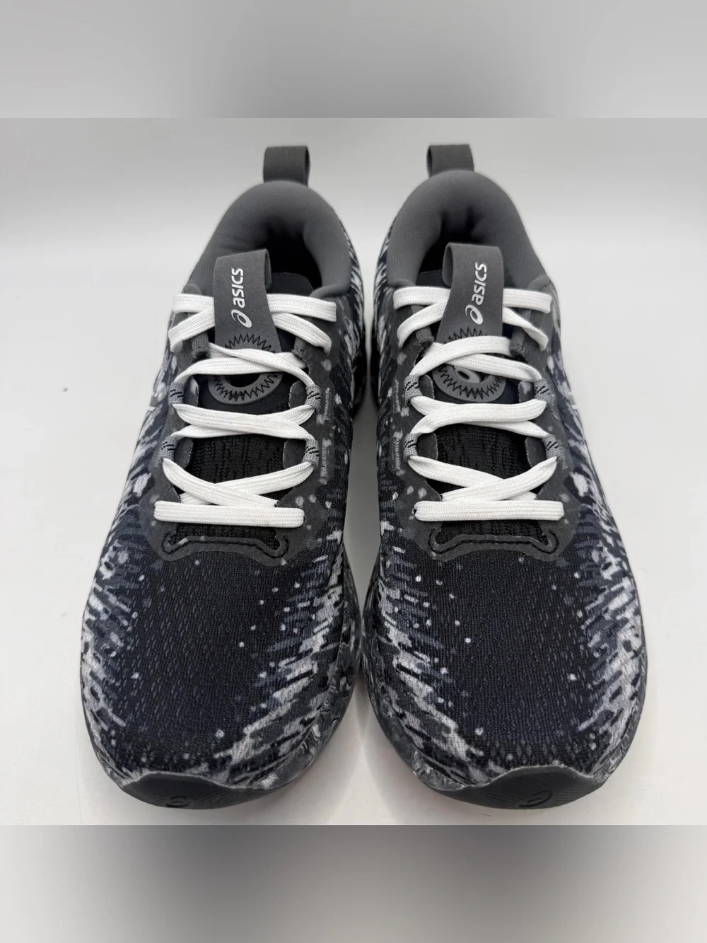 ASICS Novablast 5 Women’s 8.5 Black Gray Running Shoes FF Blast+ 1012B675